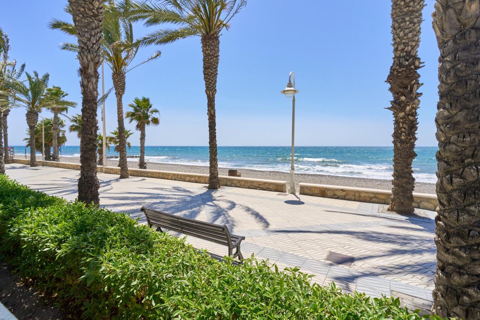 Apartamento Primera Linea Playa 알가로보-코스타 외부 사진